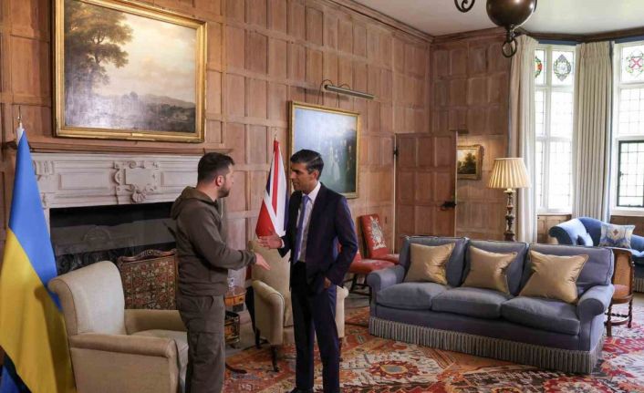 Zelensky, İngiltere Başbakanı Sunak ile görüştü
