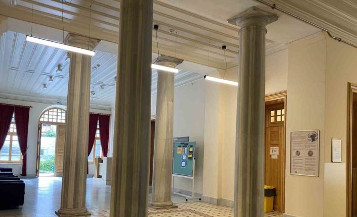 150 yıllık tarihi binada 60 ülkeden 160 öğrenci eğitim görüyor