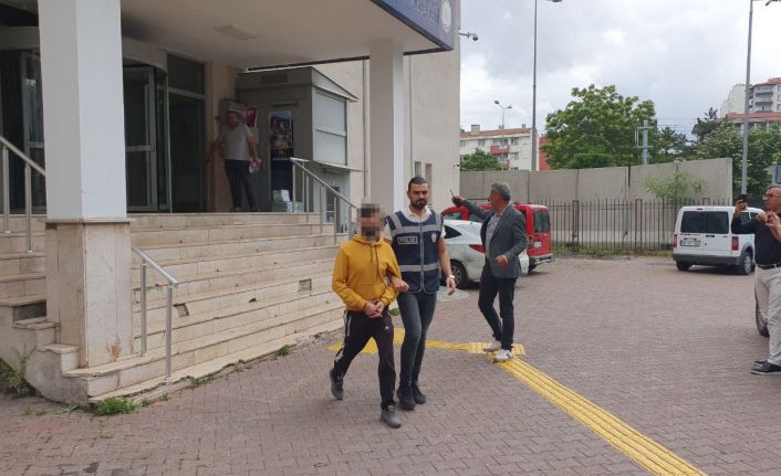 30 ilde 95 ayrı dosyadan aranan suç makinesi dolabın arkasından çıktı