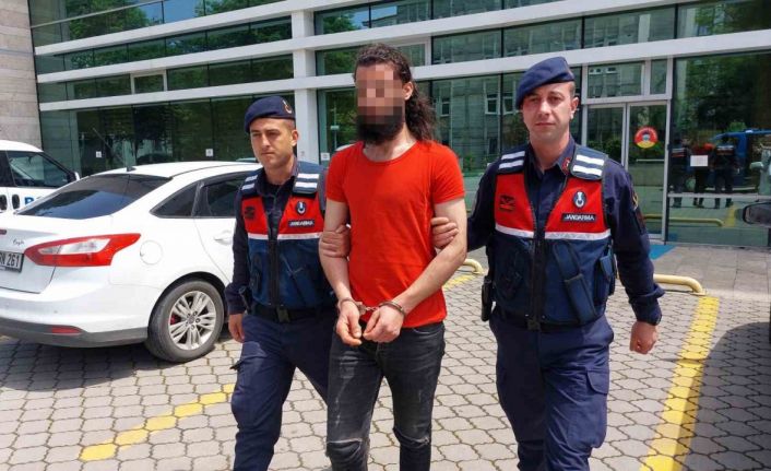 32 bin uyuşturucu hapla ilgili gözaltına alınan şahıs adliyede