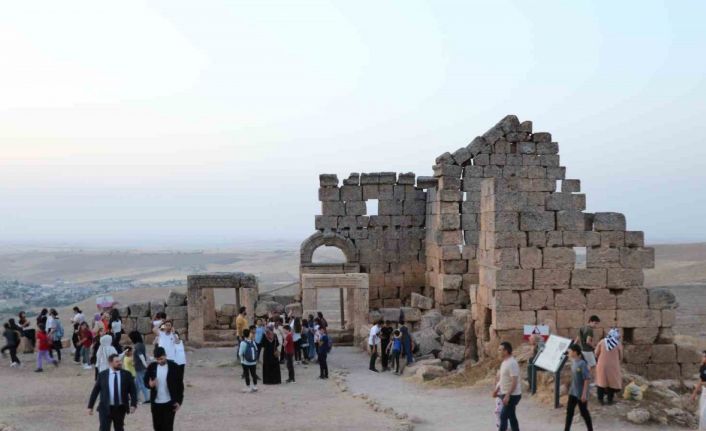 3 bin yıllık Zerzevan Kalesi’nde gözlem etkinliği gerçekleştirildi