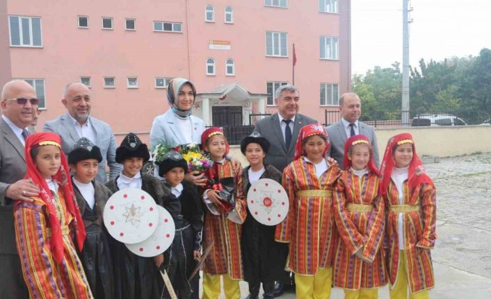 3 milyonluk spor malzemesi dağıtıldı