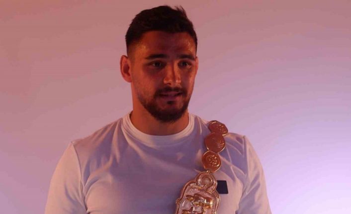 661. Kırkpınar Yağlı Güreşleri Başpehlivanlığı el değiştirdi