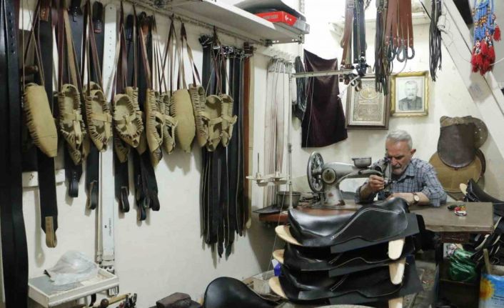 90 yıllık ömrünün 75 yılını mesleğine adadı, şimdi ise mesleğinin yok olmasından korkuyor