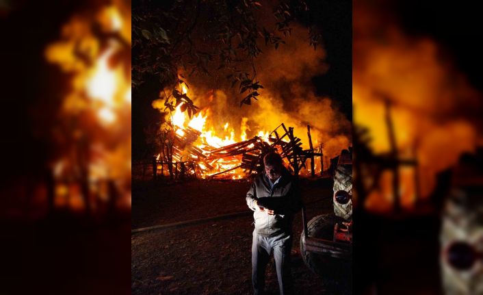 Ahşap ev alevlere teslim oldu