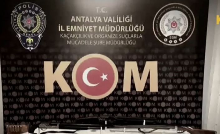 Antalya’da kamu arazilerini kendilerinin gibi gösterip satan 22 kişi tutuklandı