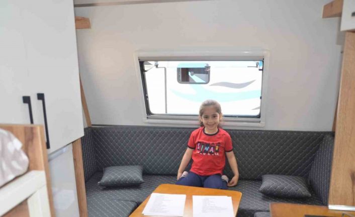 Antalyalı karavan tutkunları fuarda buluştu