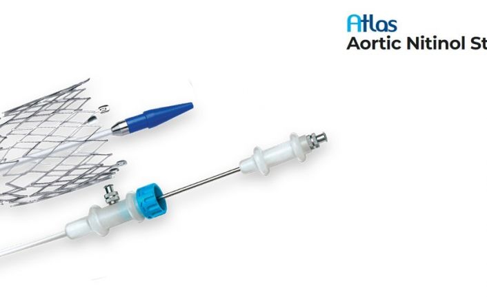 Aortik stentte akıllı metal teknolojisi: INVAMED Atlas Aortik Nitinol Stent
