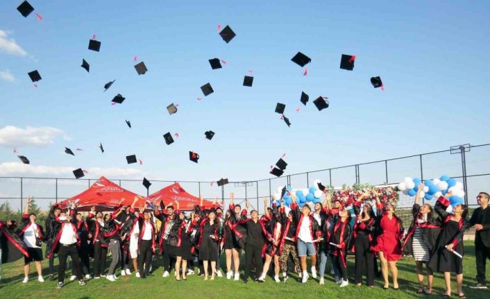 ASKSL Mezuniyet ve ödül töreni