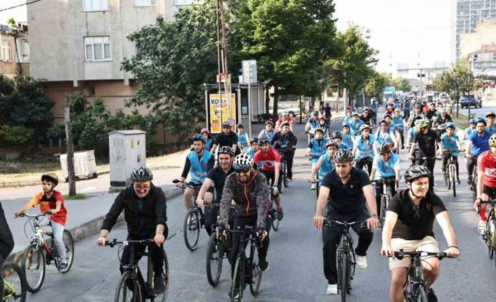 Bağcılar’da bisiklet tutkunları çevre için pedal çevirdiler