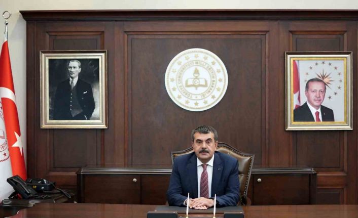 Bakan Tekin Erzurum’a geliyor
