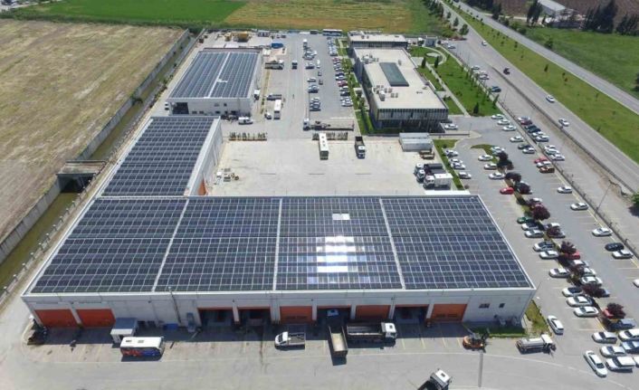 Balıkesir Büyükşehir çatılara kurduğu güneş panelleri ile 6 milyon liralık enerji üretecek