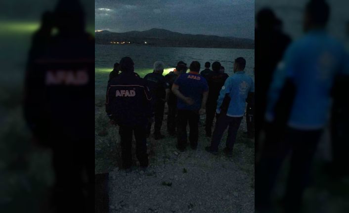 Baraja düşen otomobilde 1 kişi hayatını kaybetti