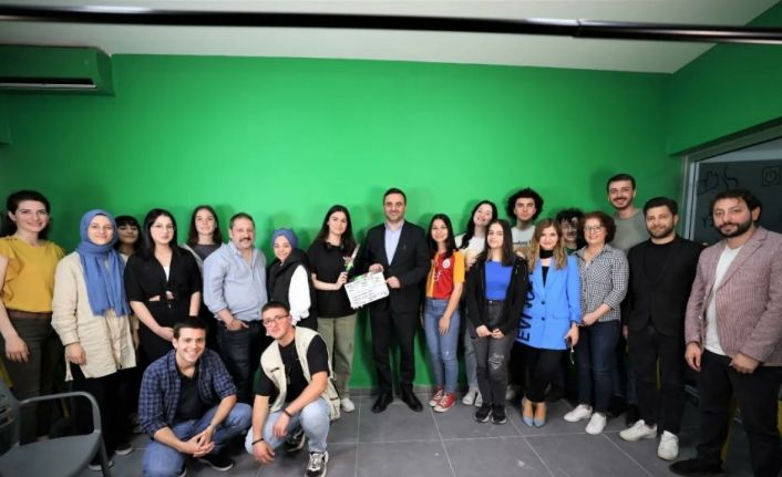 Başkan Özlü, geleceğin sinemacılarıyla bir araya geldi