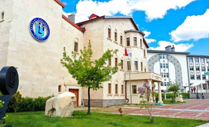 Bayburt Üniversitesi, yetkinlik alanlarında Türkiye’nin önde gelen üniversiteleri arasında yer aldı