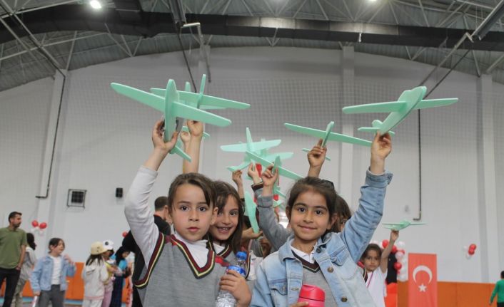 BAYFEST Bilim ve Teknoloji Festivali öğrencilerin tasarladığı projelere ışık tutacak