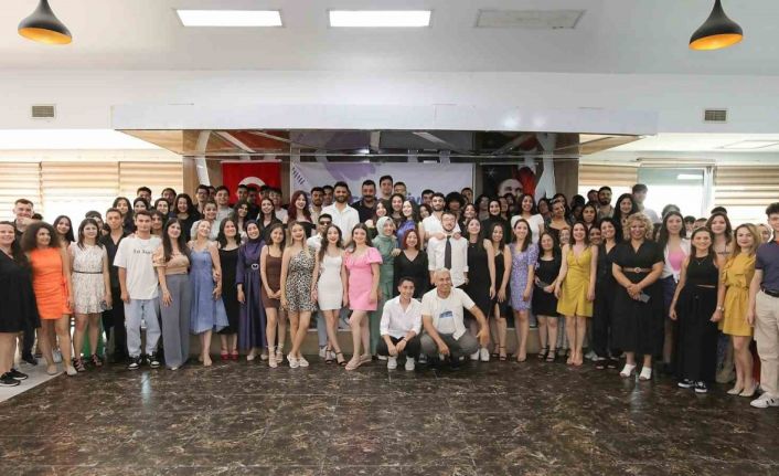 Bayraklılı öğrenciler sınav öncesi moral depoladı