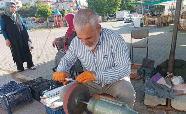 Bıçaklar kurbanlar için bilendi