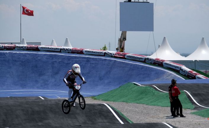 BMX Dünya Kupası sporculardan Sakarya’ya övgü dolu sözler