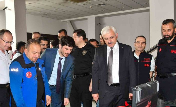 Bolu’da 3 afet derneği kuruldu, derneklere malzeme temini için 3 milyon lira hibe edildi