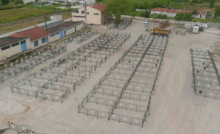 Bozüyük’te kurban satış yerleri hazırlandı