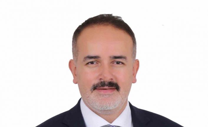 Bozyiğit: “Azim ve kararlılıkla hedefe doğru yürüdüğünüzde hiçbir emek boşa çıkmaz”