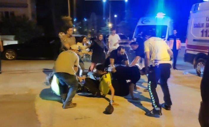 Burdur’da meydana gelen trafik kazasının ardından ortalık savaş alanına döndü