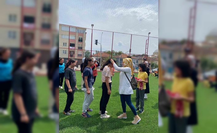 Cengiz Topel Ortaokulu Gölpazarı Ortaokullar Arası Futbol Turnuvası’nda şampiyon oldu
