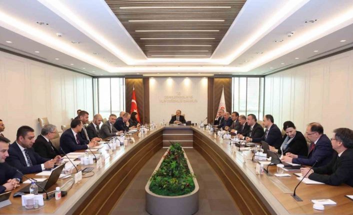 Çevre, Şehircilik ve İklim Değişikliği Bakanlığı’nın önceliği deprem bölgeleri