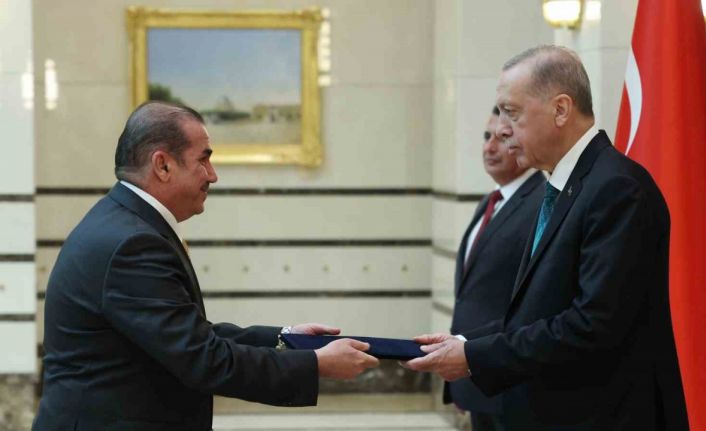 Cumhurbaşkanı Erdoğan, Irak Büyükelçisi Majid Abdulreda Hassan Al-Lachmawi’ni kabul etti