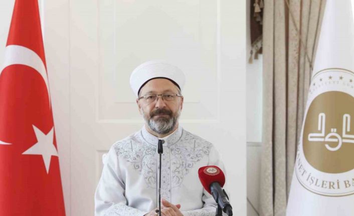 Diyanet İşleri Başkanı Erbaş: “Kurban yardımlarında deprem bölgesine ve yurt içine öncelik vereceğiz”