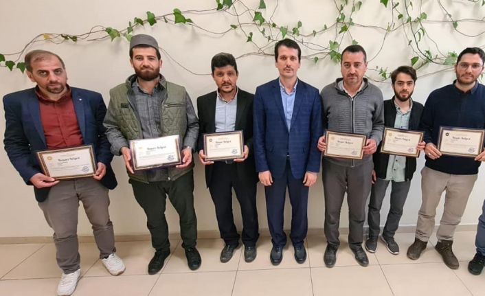 Dumlupınar’da  deprem bölgesinde görev alan müftülük personeline başarı belgesi