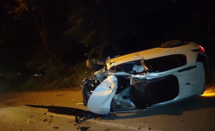 Ehliyetsiz traktör kullanırken kazaya karıştı