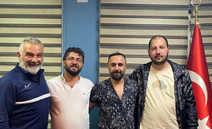 Erciyes Esen Makina FK antrenör Göksel Zehir ile yeniden anlaştı