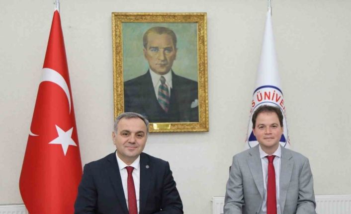 ERÜ ile Coursera Online Eğitim Platformu arasında iş birliği protokolü imzalandı