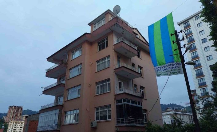 Eski CHP Rize Kadın Kolları Başkanı Ardal 5. kattan düşerek ağır yaralandı