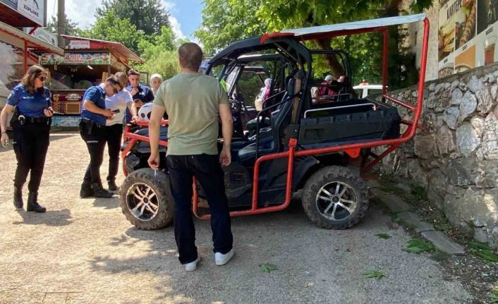 Freni tutmayan ATV kazaya sebep oldu: 4 kişi yaralandı