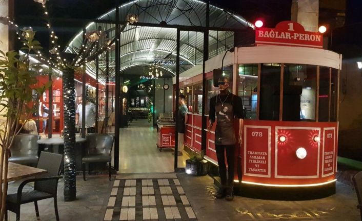 Geri dönüşüm malzemeleriyle oluşturulan işletmeye başarı ödülü