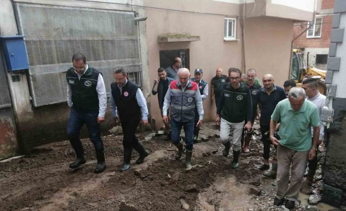 Giresun Valisi Enver Ünlü: “1 kayıp vatandaşımız harici can kaybımız yok”