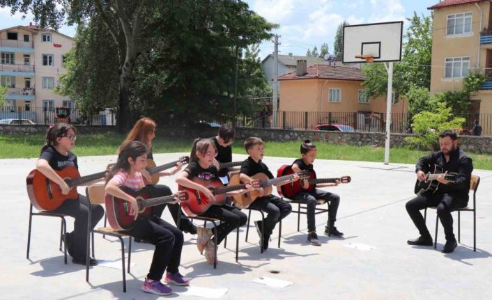 Gölpazarı’nda Ömür Boyu Öğrenme Haftası programına yoğun ilgi