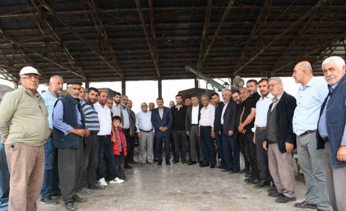 Gürkan: Buğday Pazarı Esnafını ziyaret etti