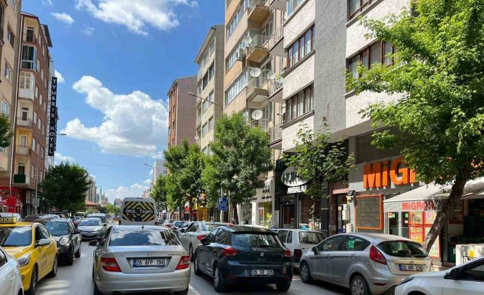 Her 3 kişiden 1’ine araç düşen Eskişehir’de trafik problemleri her geçen gün artıyor