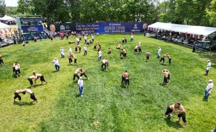 Hünkar Çayırı Yağlı Güreşleri başladı