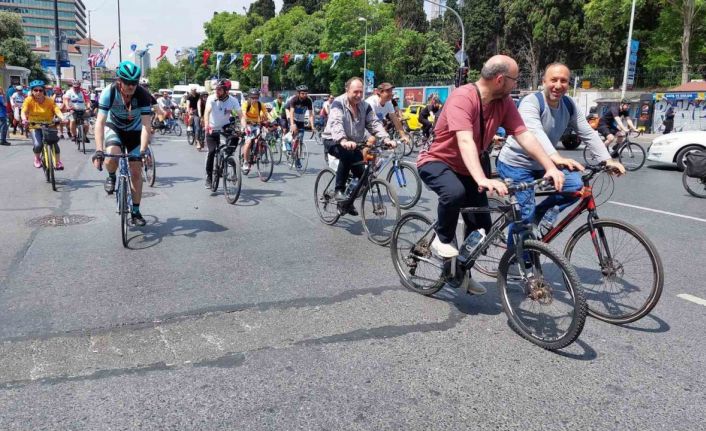 İki kıta arasında çevre için pedala bastılar