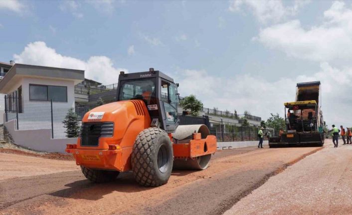 Kabaoğlu’nda asfalt hazırlığı başladı