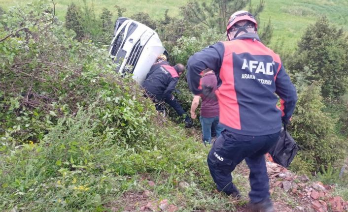 Karabük’te otomobil takla attı: 2 yaralı