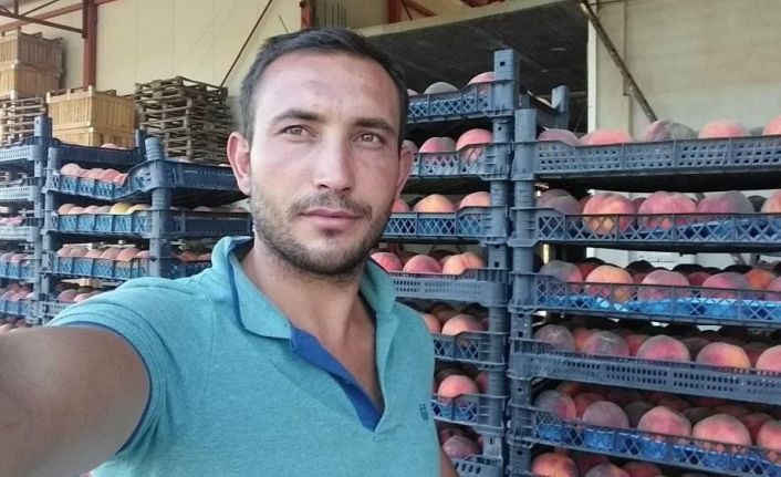 Karısına mesaj atan kişiye önce arabayla çarptı, sonra pompalı tüfekle öldürdü