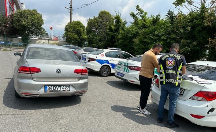 Kartal D-100’de makas atarak ilerleyen sürücüye 8 bin 128 TL ceza