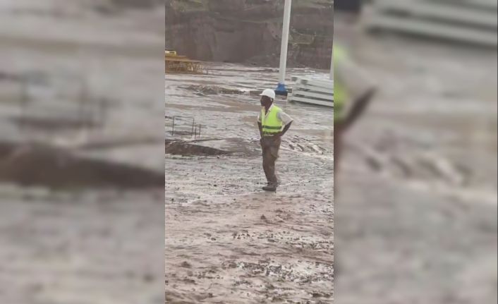 Kayseri’de sağanak yağış etkili oldu