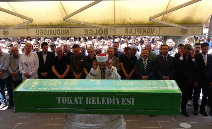 Kazada vefat eden daire başkanı son yolculuğuna uğurlandı
